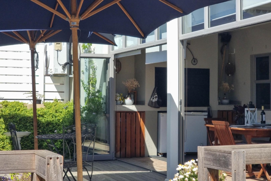 2 Bedroom Property for Sale in Plattekloof Western Cape